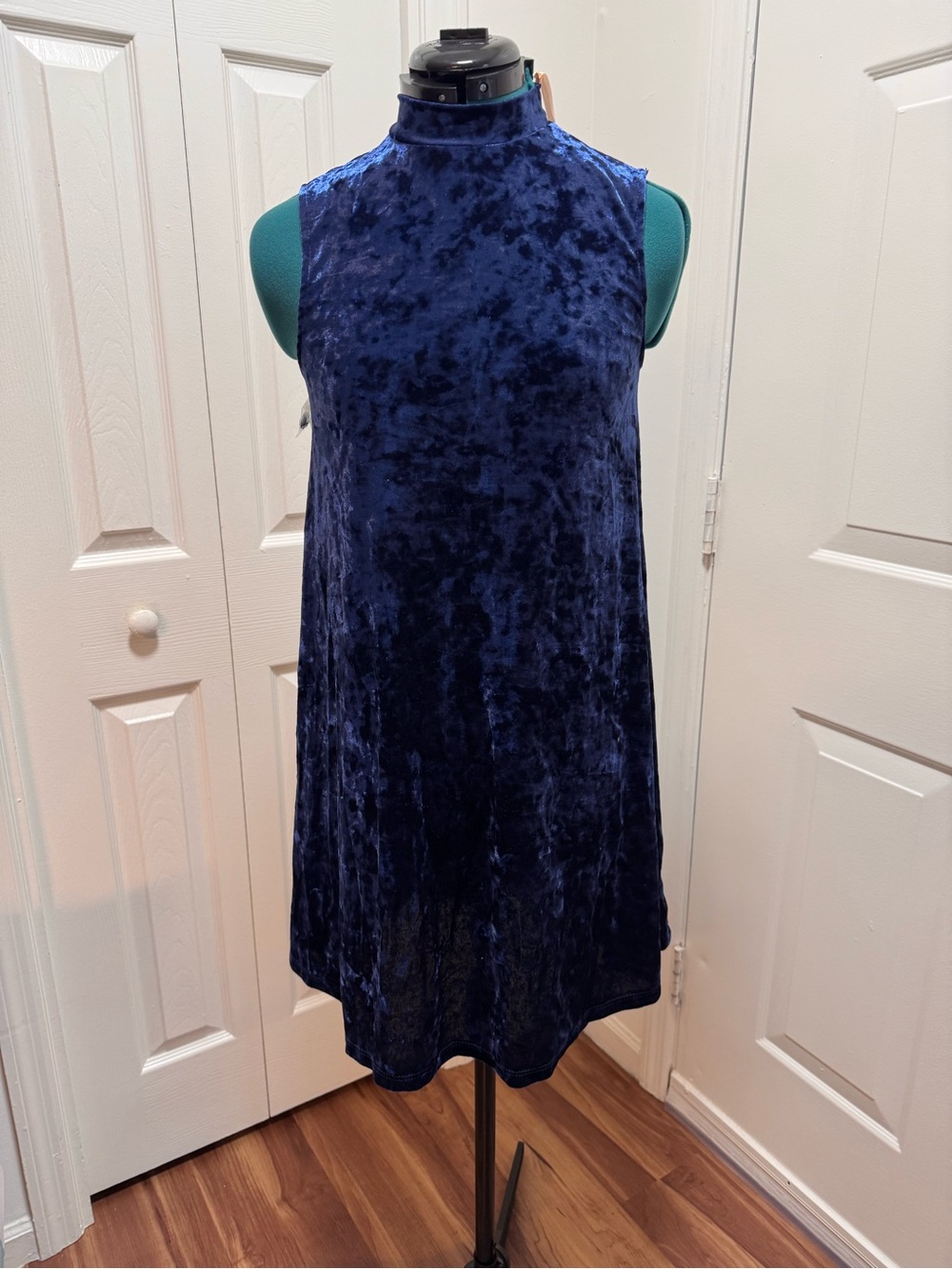 ModCloth Crushed Velvet Mock Neck Sleeveless Dress in Navy Blue